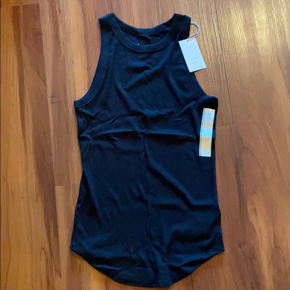 High Neck Tank